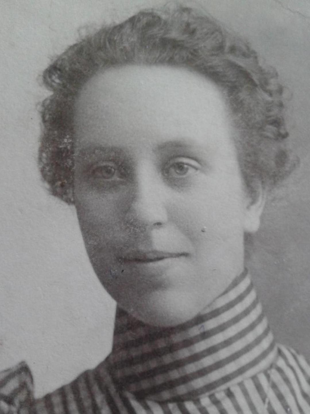 Elizabeth Edwards Cannon (1845 - 1920) Profile